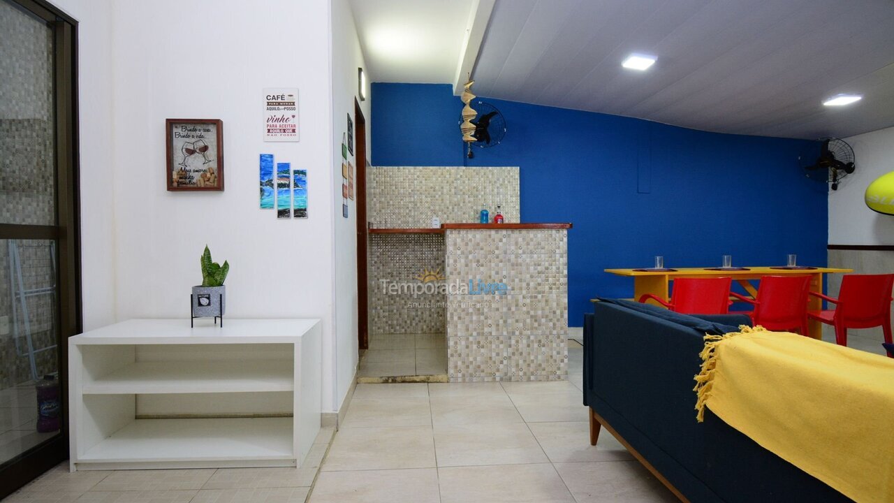 Apartamento para aluguel de temporada em Cabo Frio (Peró)