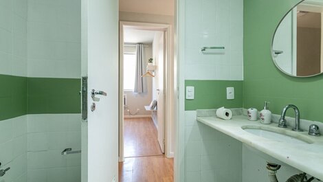 Convenience and Pool!