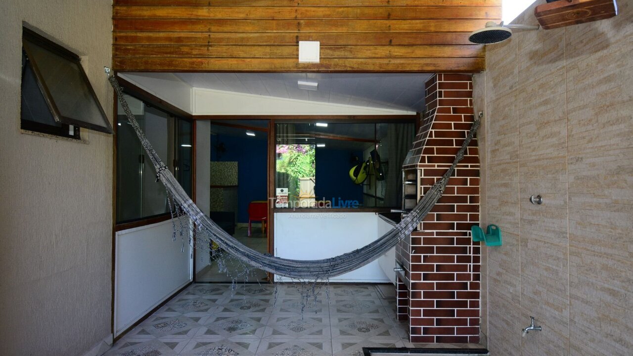 Apartamento para aluguel de temporada em Cabo Frio (Peró)