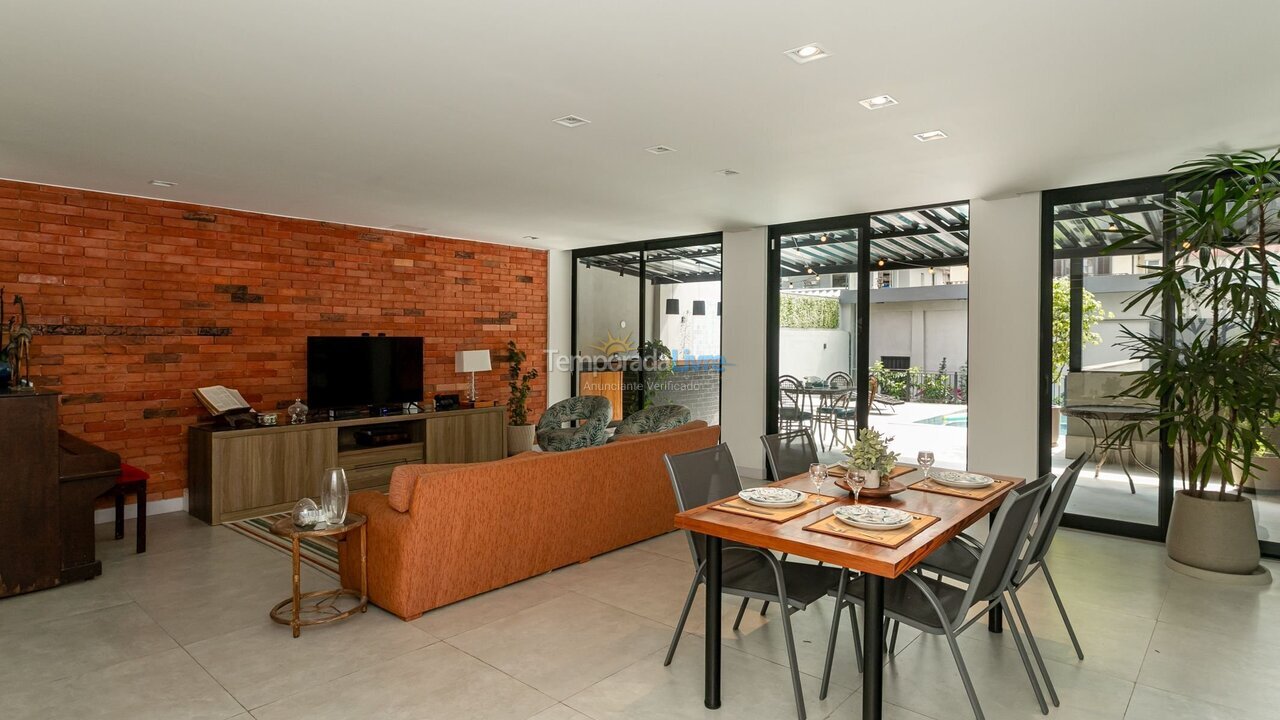 Casa para aluguel de temporada em Rio de Janeiro (Barra da Tijuca)