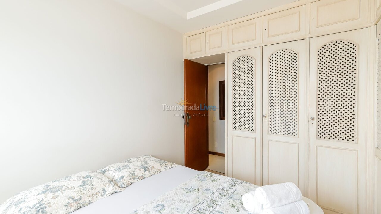 Apartamento para aluguel de temporada em Rio de Janeiro (Leme)