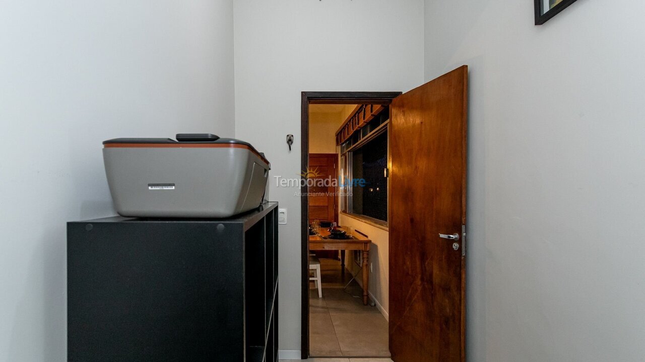 Apartamento para aluguel de temporada em Rio de Janeiro (Humaita)