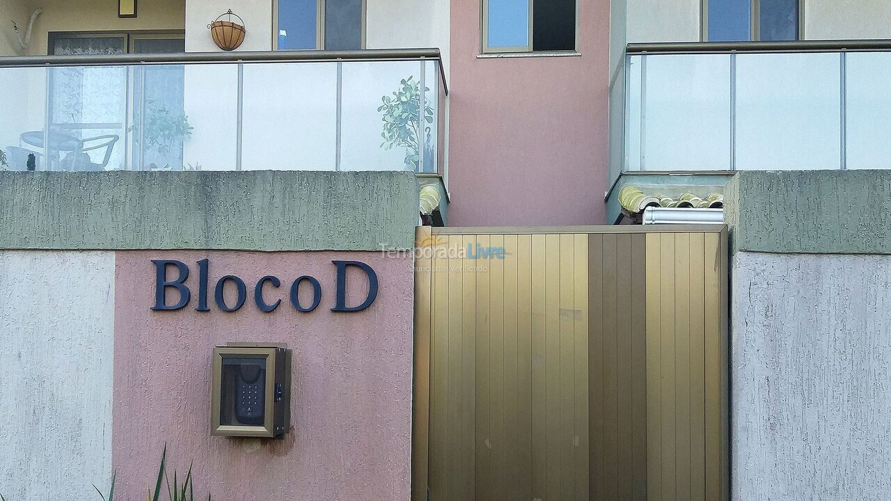 Apartamento para aluguel de temporada em Cabo Frio (Peró)