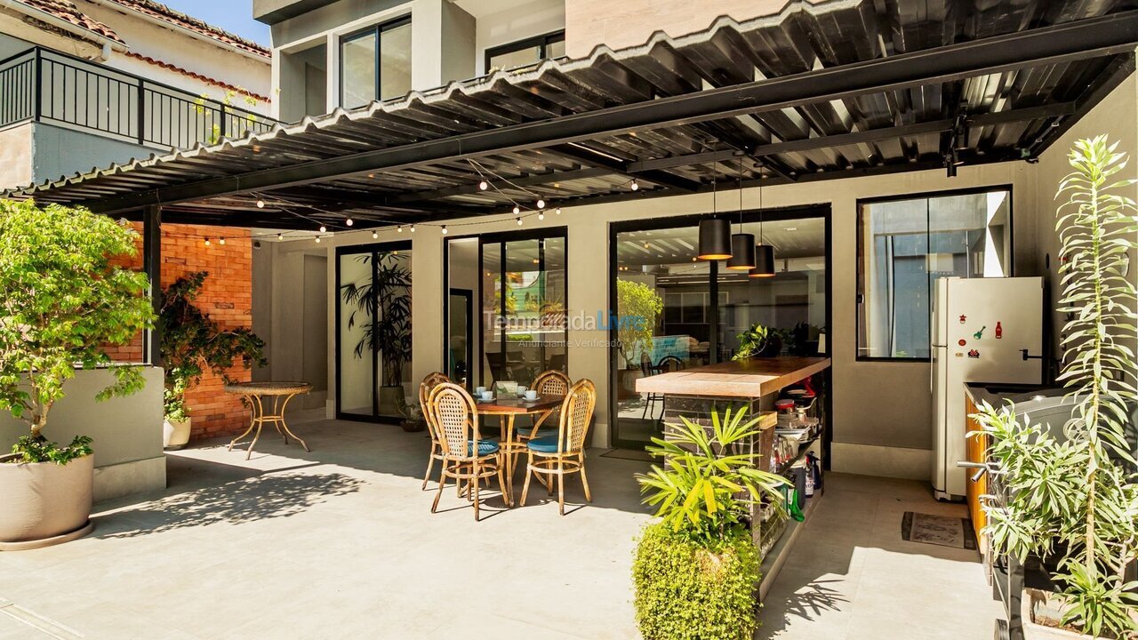 Casa para aluguel de temporada em Rio de Janeiro (Barra da Tijuca)