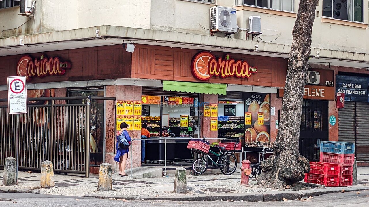 Apartamento para aluguel de temporada em Rio de Janeiro (Leme)