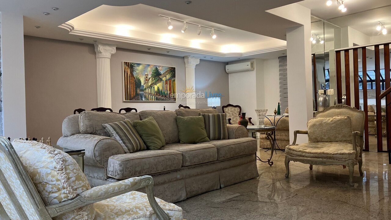 Casa para aluguel de temporada em Rio de Janeiro (Copacabana)