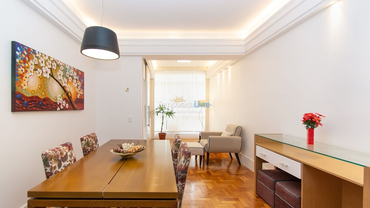 Apartamento para aluguel de temporada em Rio de Janeiro (Leme)