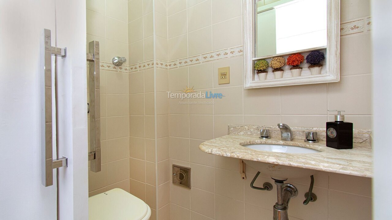 Apartamento para aluguel de temporada em Rio de Janeiro (Leme)