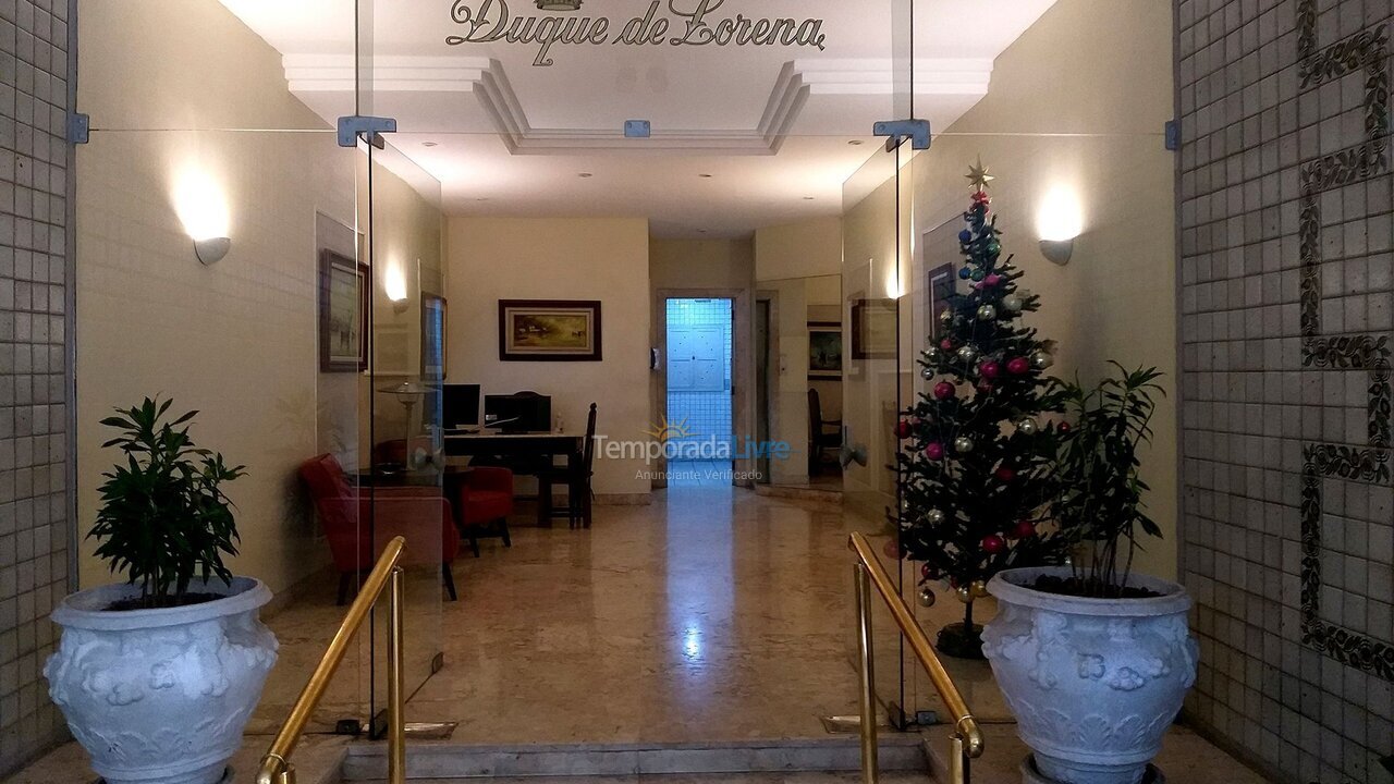 Apartamento para aluguel de temporada em Rio de Janeiro (Leme)