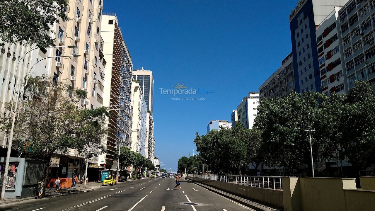 Apartamento para aluguel de temporada em Rio de Janeiro (Leme)