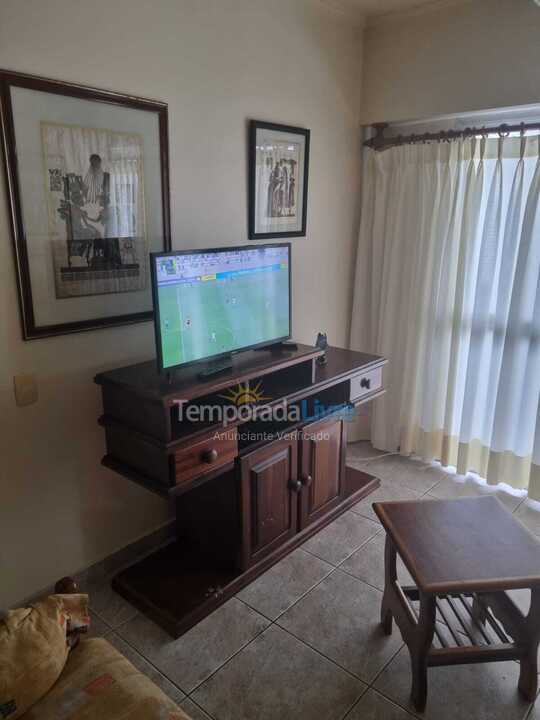 Apartamento para aluguel de temporada em Guarujá (Pitangueiras)