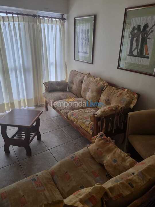 Apartamento para aluguel de temporada em Guarujá (Pitangueiras)