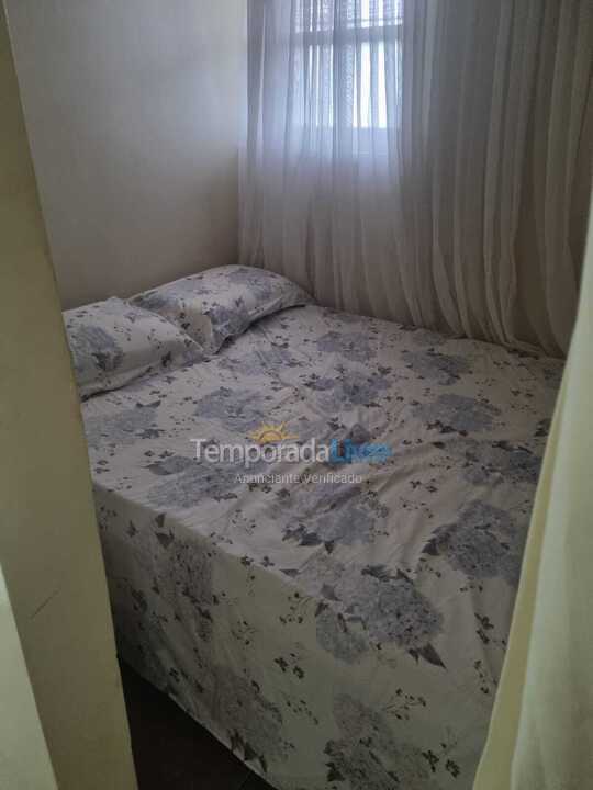 Apartamento para aluguel de temporada em Guarujá (Pitangueiras)