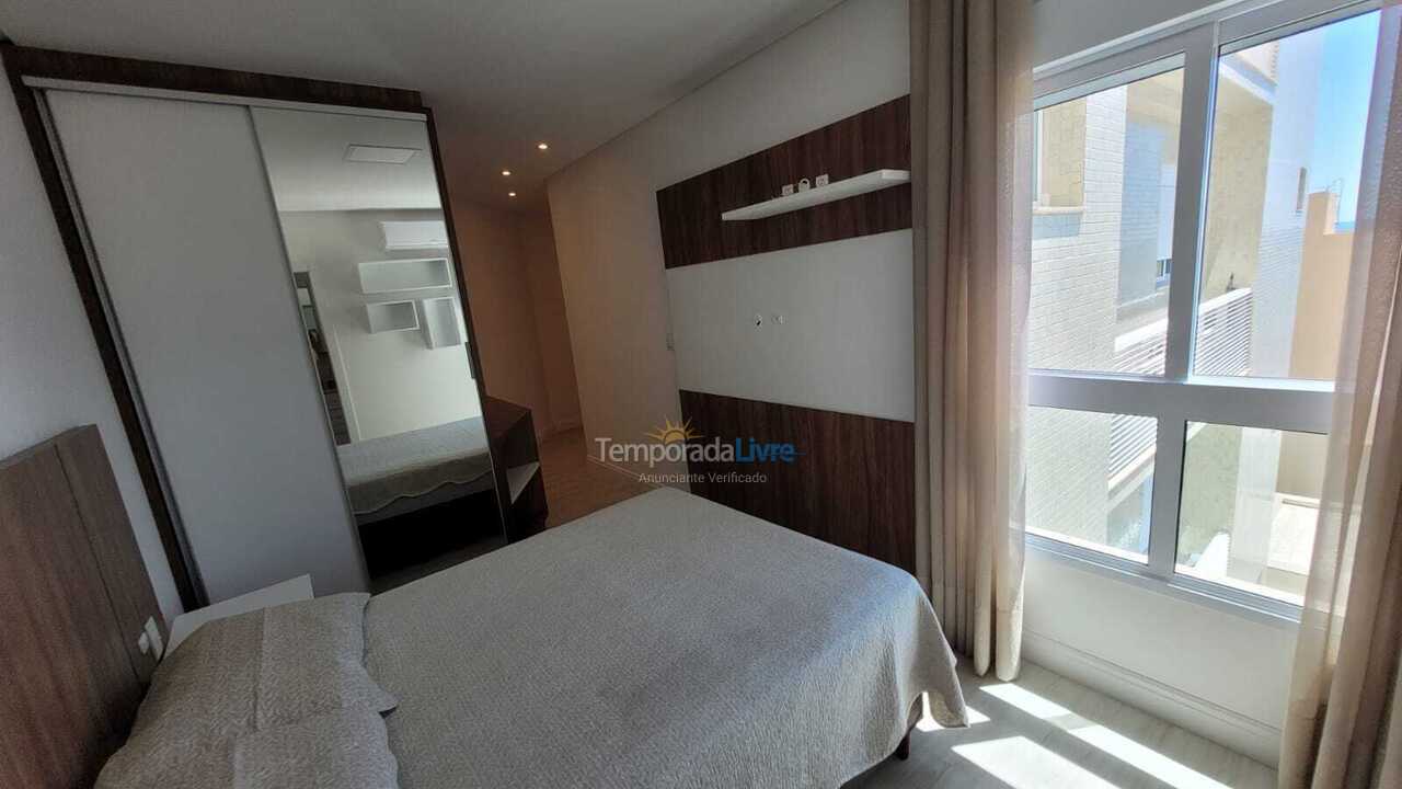 Casa para alquiler de vacaciones em Itapema (Meia Praia)