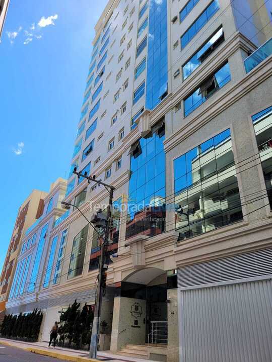 Casa para alquiler de vacaciones em Itapema (Meia Praia)