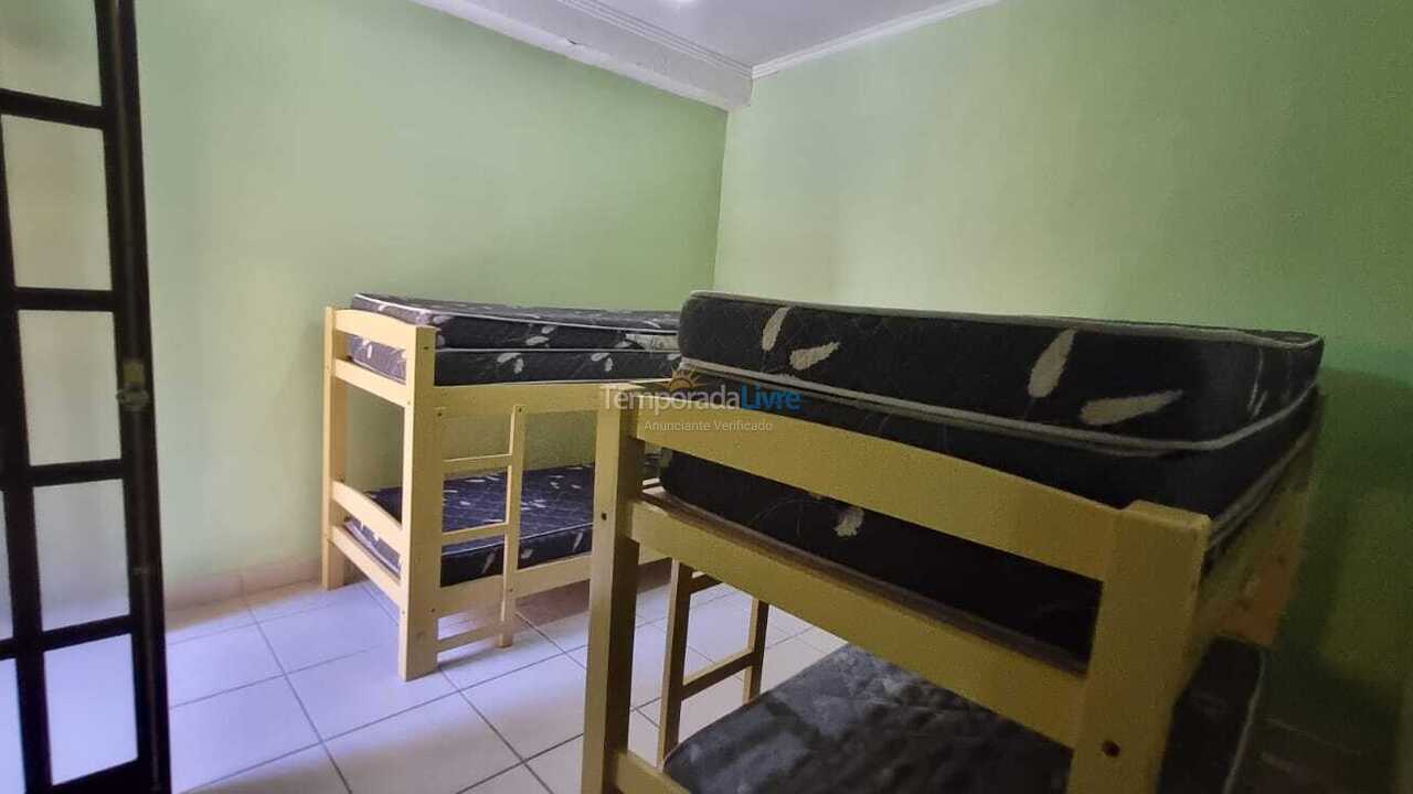 House for vacation rental in Praia Grande (Aviação)