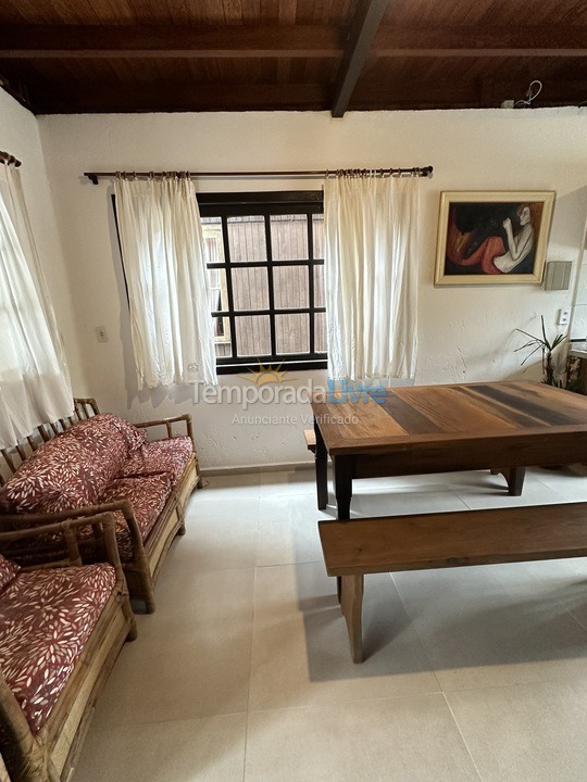 Casa para aluguel de temporada em Garopaba (Praia da Ferrugem)