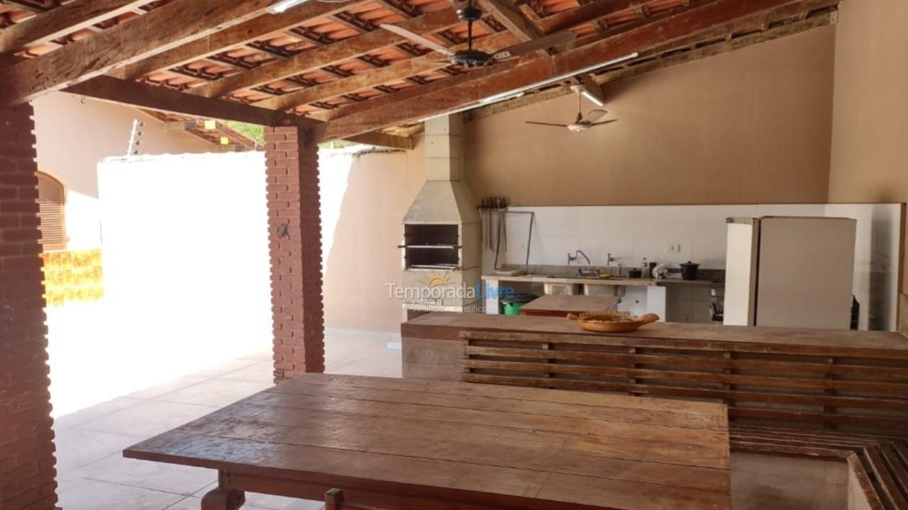 Casa para alquiler de vacaciones em Ilhabela (Perequê)