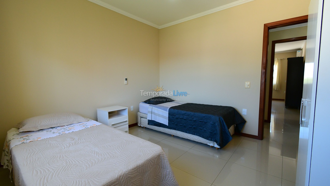 Apartamento para alquiler de vacaciones em Florianopolis (Praia dos Ingleses)