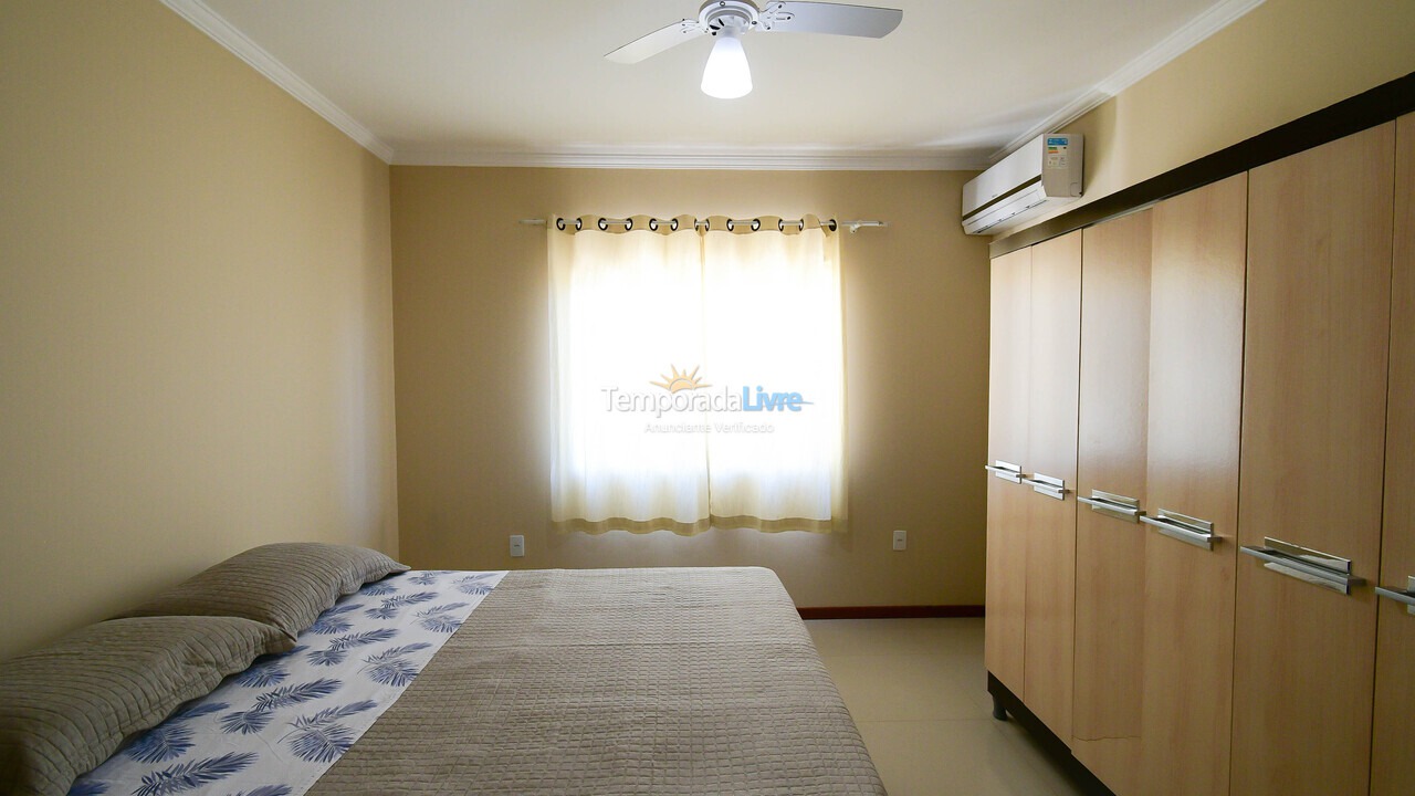 Apartamento para alquiler de vacaciones em Florianopolis (Praia dos Ingleses)