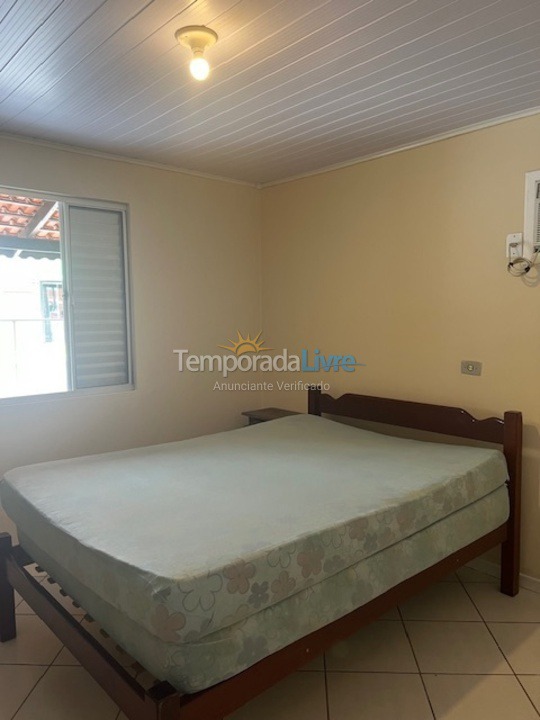 Casa para aluguel de temporada em São Francisco do Sul (Enseada)