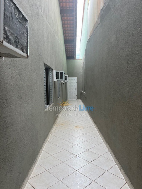 Casa para aluguel de temporada em São Francisco do Sul (Enseada)