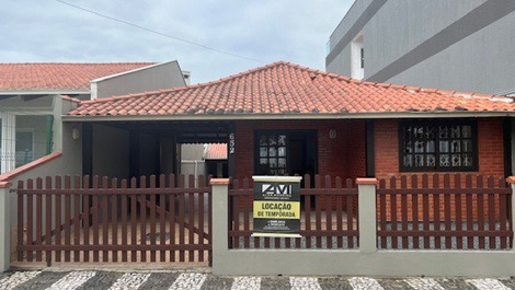 Casa para alugar em São Francisco do Sul - Enseada