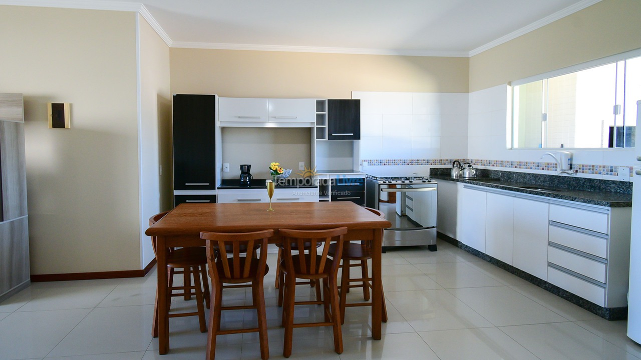 Apartamento para alquiler de vacaciones em Florianopolis (Praia dos Ingleses)