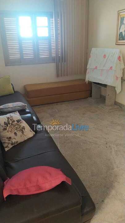 Casa para aluguel de temporada em Marataízes (Centro)