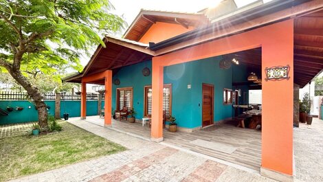 392 - Casa con su interior con un estándar diferente para su...