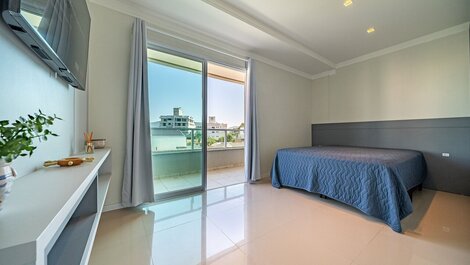 169 - Cobertura com Jacuzzi Praia de Canto Grande