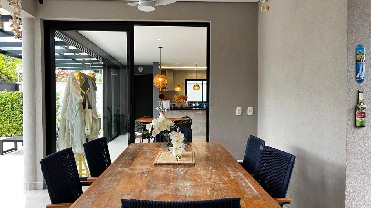 House for vacation rental in São Sebastião (Praia de Juquey)