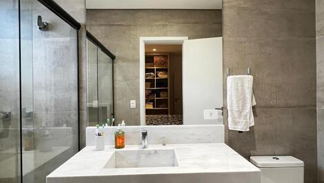 CHARMING HOUSE LEASE ON JUQUEHY BEACH