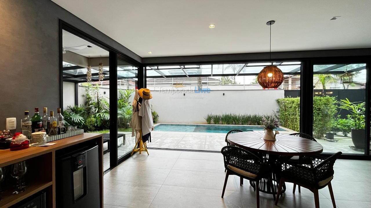 House for vacation rental in São Sebastião (Praia de Juquey)