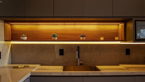 292 - Casa de lujo con piscina en Mariscal, 04 habitaciones, ideal para...