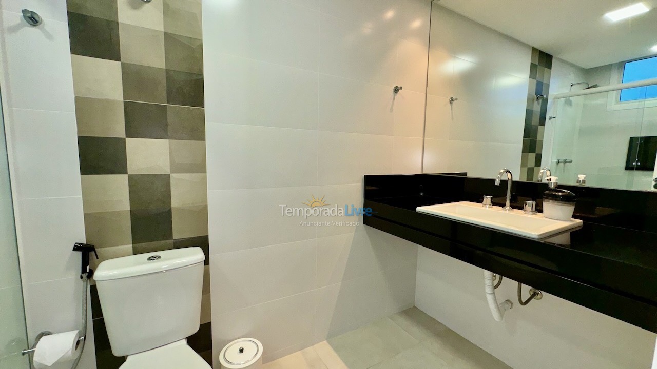 Apartamento para aluguel de temporada em Balneário Camboriú (Praia Central)