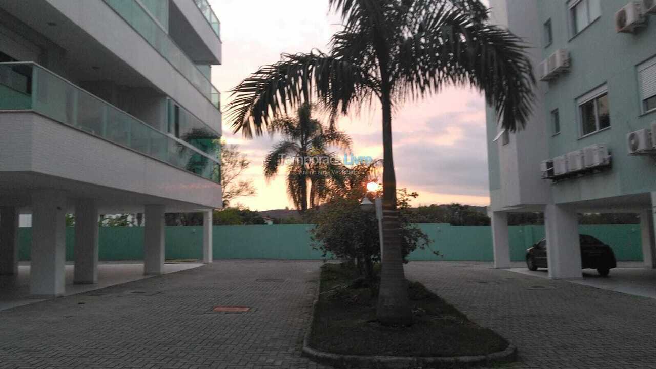 Apartamento para aluguel de temporada em Florianopolis (Praia dos Ingleses)