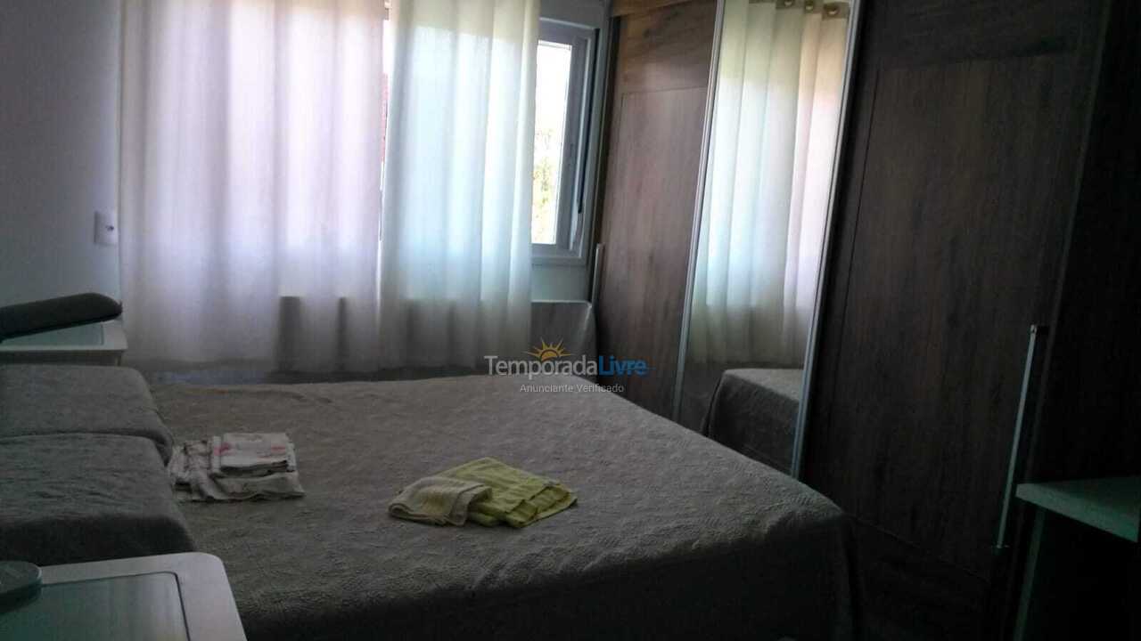 Apartamento para aluguel de temporada em Florianopolis (Praia dos Ingleses)