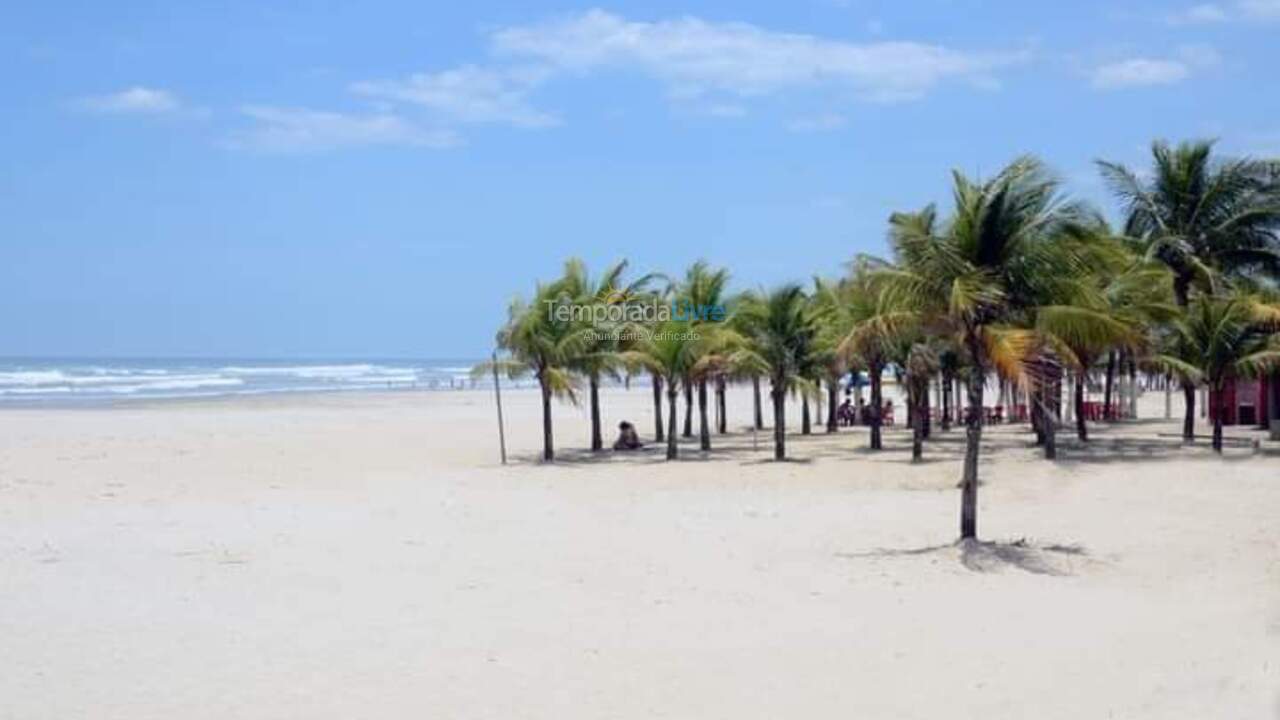 Apartment for vacation rental in Guarujá (Enseada)