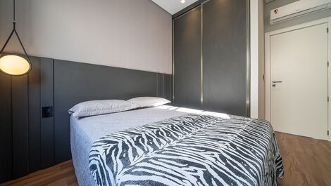 292 - Casa de lujo con piscina en Mariscal, 04 habitaciones, ideal para...