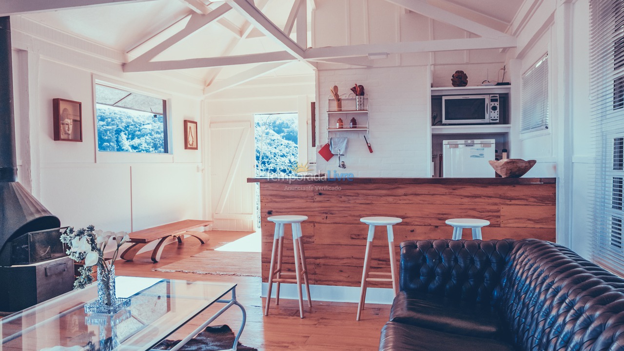 House for vacation rental in Campos do Jordão (Bairro dos Mellos)