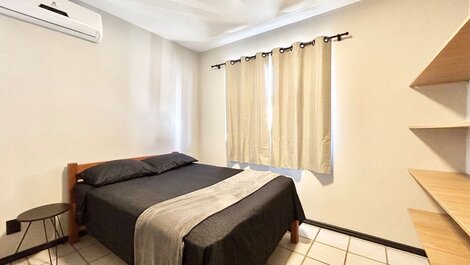 005- Apartment with 2 bedrooms on Bombas beach