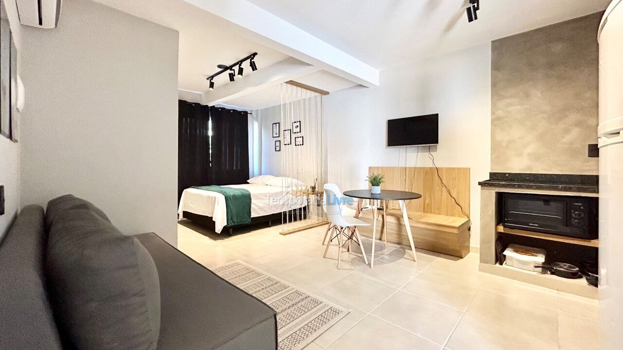 Granja para alquiler de vacaciones em Bombinhas (Praia de Bombas)