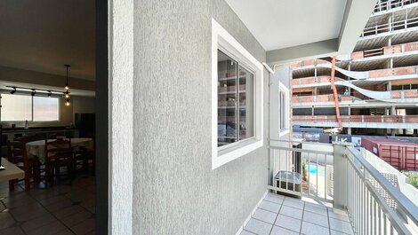 005- Apartment with 2 bedrooms on Bombas beach