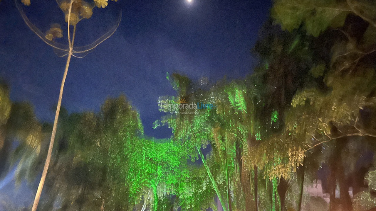 Casa para aluguel de temporada em Ubatuba (Enseada)