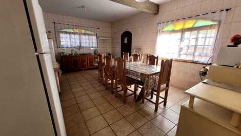 Casa para aluguel de temporada em Ubatuba (Lagoinha)