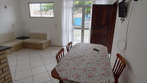 Excellent apartment in Prainha 150m from the sea, 2 bedrooms with AC, WI-FI