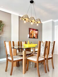 268 - Excelente apartamento de 3 habitaciones, bien ubicado a 50...