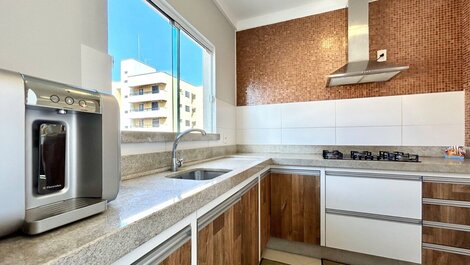 268 - Excelente apartamento de 3 habitaciones, bien ubicado a 50...