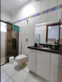 Banheiro suíte menor 